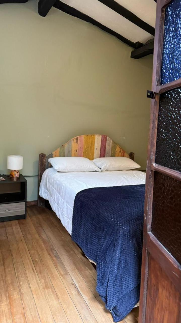 Hostal Casa Astromelia Bogota Exterior photo